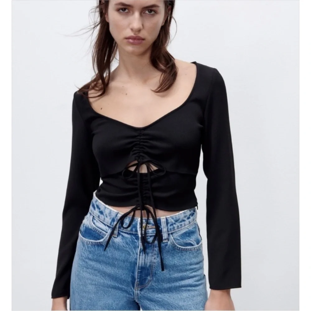 Zara Ruched Cut Out Long Sleeve Top in Black